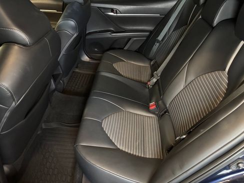 Used 2022 Toyota Camry SE image 22