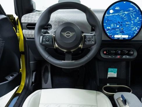 New 2026 MINI Cooper S image 2