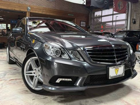 Used 2011 Mercedes-Benz E 350 4MATIC Sedan image 3