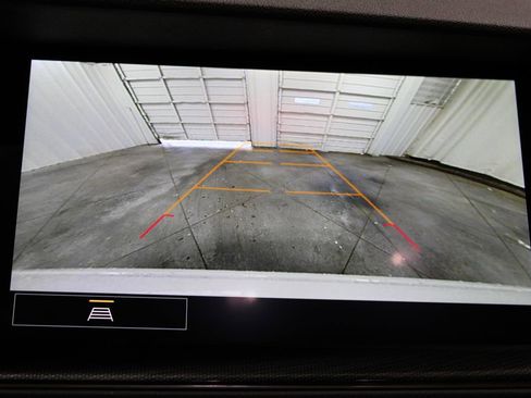 Used 2023 Buick Envision Essence AWD/4WD image 50