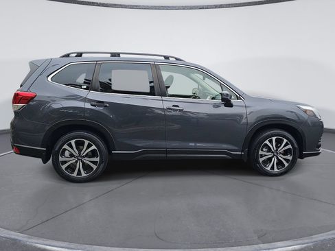 Used 2023 Subaru Forester Limited w/ Popular Package #2 AWD/4WD image 2