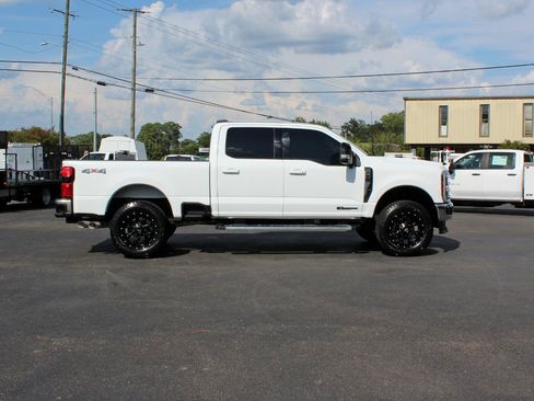 Used 2025 Ford F250 Lariat AWD/4WD image 3