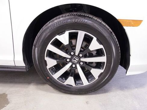 Certified 2025 Honda Odyssey EX-L image 12