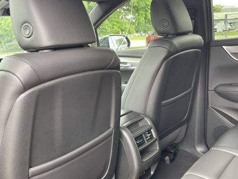 Used 2026 Cadillac XT5 Luxury FWD image 28