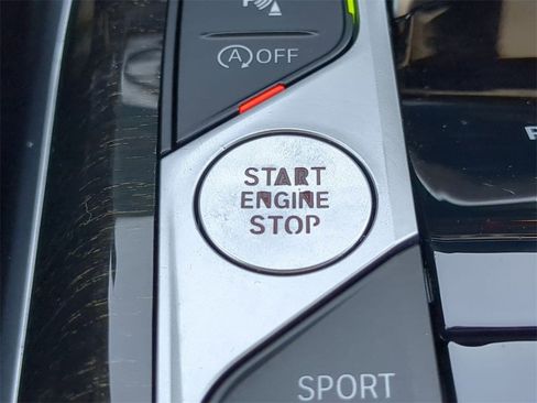 Certified 2023 BMW 330i Sedan w/ Premium Package image 30