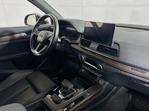 Used 2023 Audi Q5 2.0T Premium Plus w/ Premium Plus Package image 29