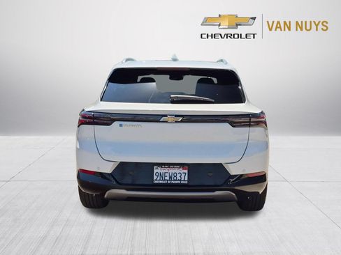 Used 2024 Chevrolet Equinox EV LT FWD image 6