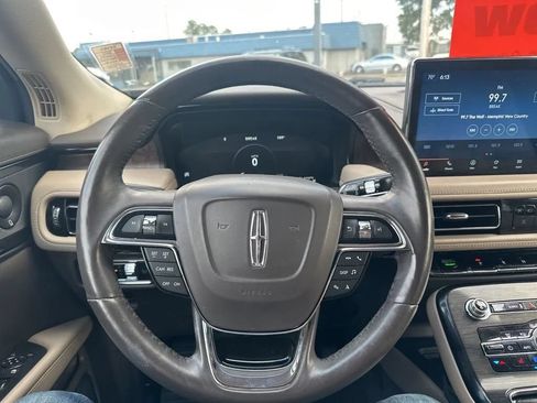 Used 2021 Lincoln Nautilus Reserve FWD image 13