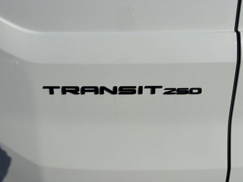 New 2026 Ford Transit 250 148 Medium Roof w/ Load Area Protection Package RWD image 18