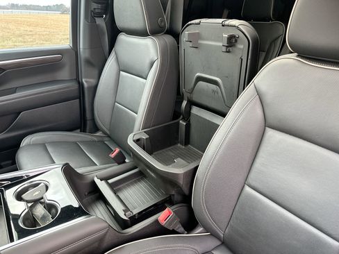 Used 2025 Chevrolet Tahoe Premier image 20