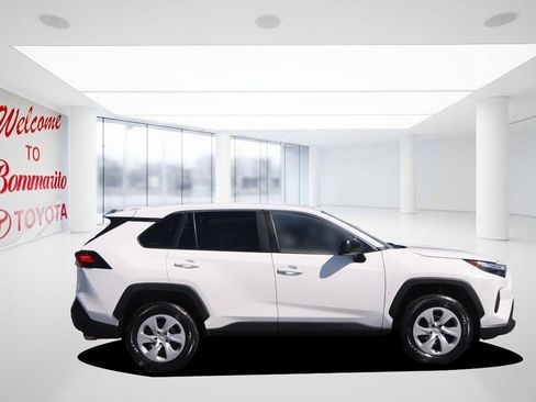 Certified 2024 Toyota RAV4 LE AWD/4WD image 5