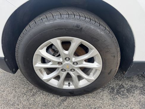 Used 2018 Chevrolet Equinox LT AWD/4WD image 25