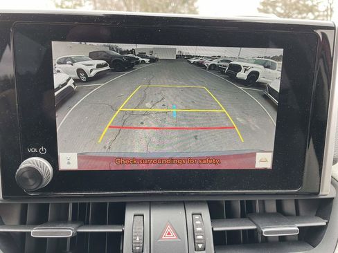 Used 2023 Toyota RAV4 XLE Premium image 38