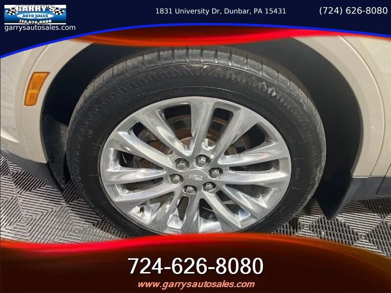 Used 2017 Cadillac XT5 Platinum AWD/4WD image 10