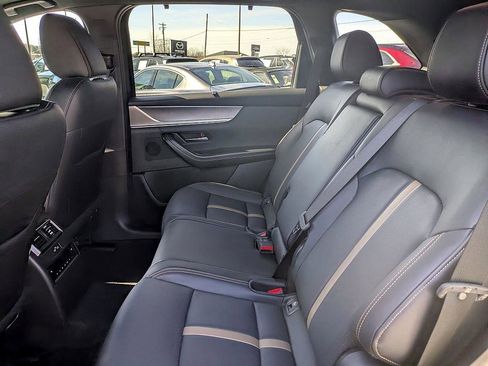 Certified 2025 MAZDA CX-90 3.3 Turbo S w/ Premium Package image 24