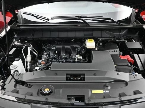 New 2026 Nissan Pathfinder SL image 39