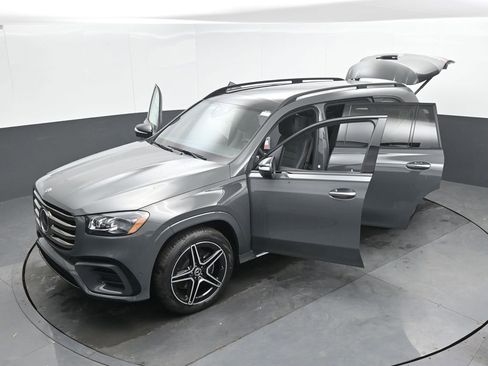 New 2026 Mercedes-Benz GLS 450 4MATIC image 46