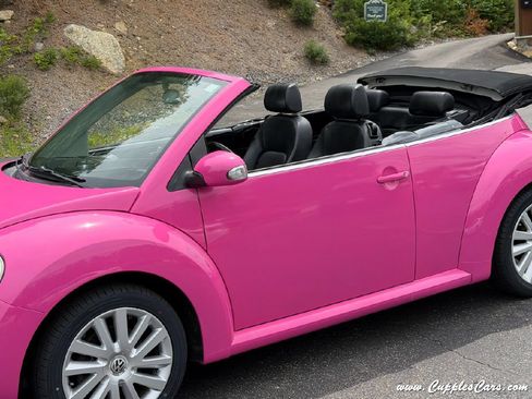 Used 2009 Volkswagen Beetle Convertible FWD image 33