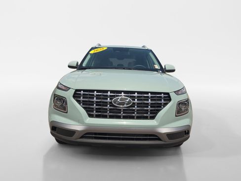 Used 2026 Hyundai Venue SEL FWD image 8