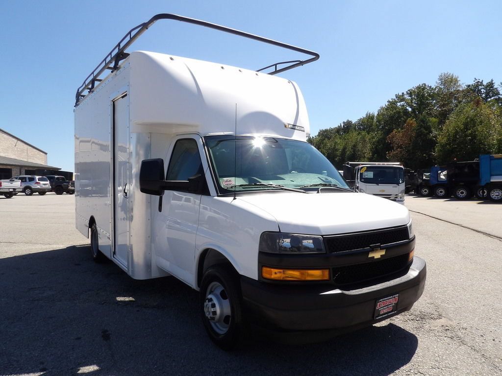 Used 2021 Chevrolet Express 3500 w/ Power Convenience Package RWD image 11