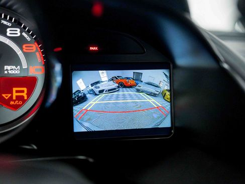 Used 2018 Ferrari 812 Superfast RWD image 66