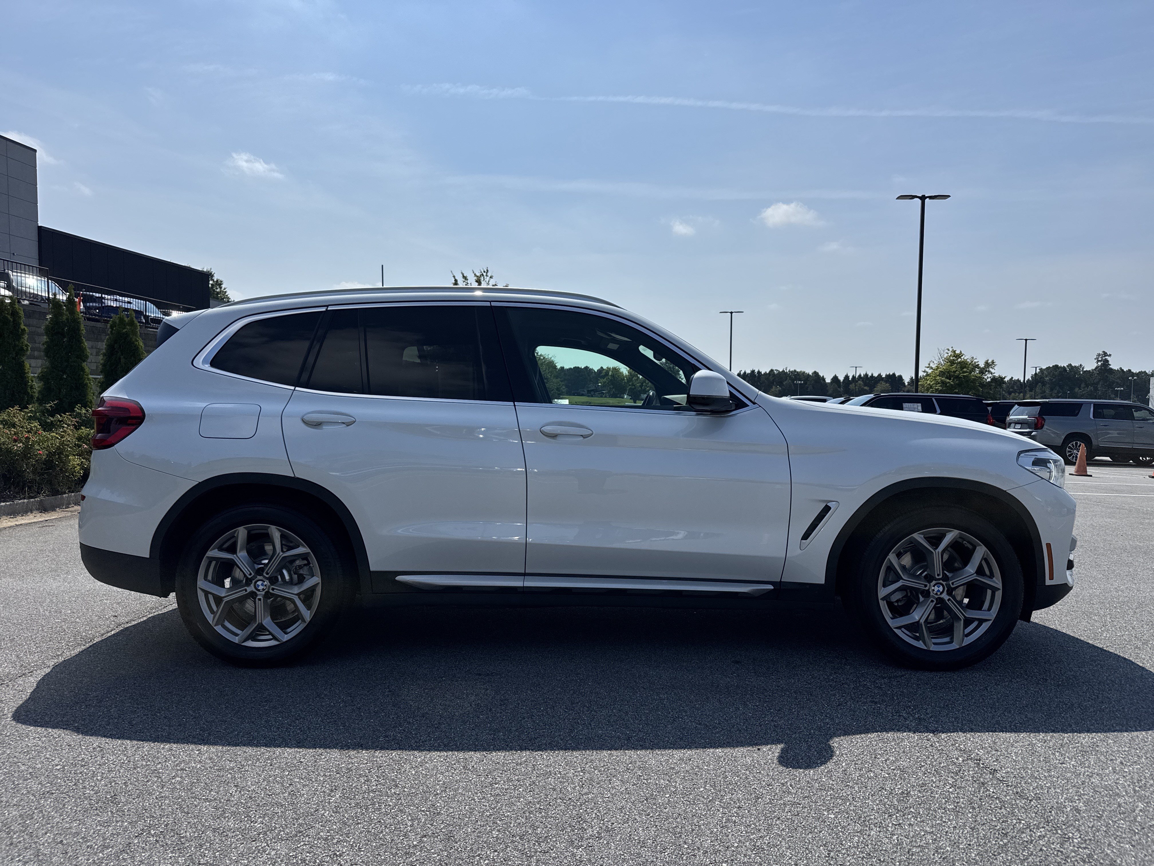 Used 2021 BMW X3 xDrive30i w/ Premium Package AWD/4WD image 11