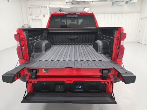 New 2026 Chevrolet Silverado 1500 ZR2 w/ LPO, Dark Essentials Package image 24