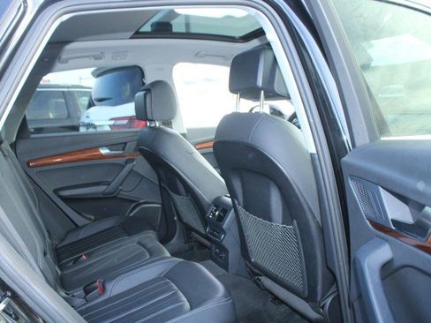 Used 2023 Audi Q5 2.0T Premium Plus image 13