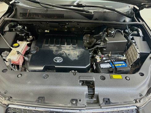 Used 2012 Toyota RAV4 Limited w/ Navigation Value Pkg AWD/4WD image 34