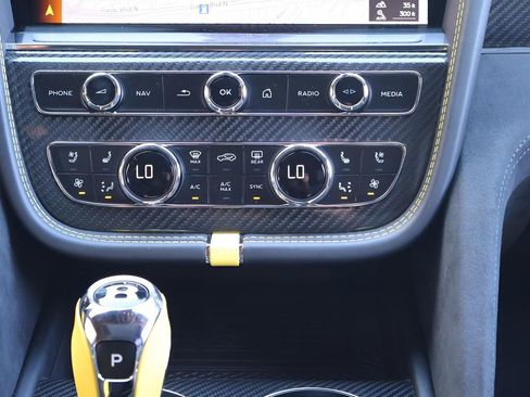 New 2026 Bentley Bentayga Speed image 19