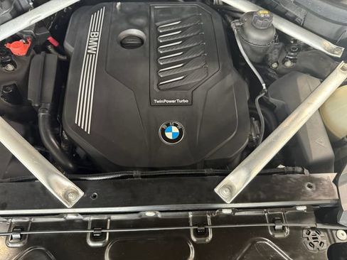 Used 2020 BMW X7 xDrive40i w/ Premium Package AWD/4WD image 7