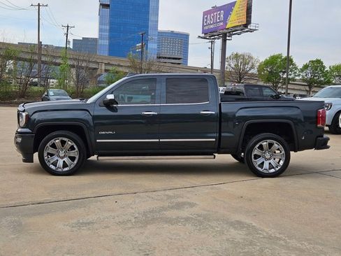 Used 2018 GMC Sierra 1500 Denali w/ Denali Ultimate Package image 9
