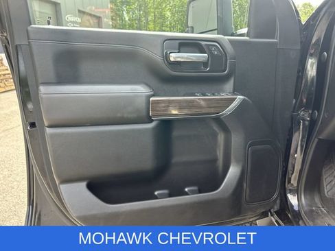 Used 2022 Chevrolet Silverado 2500 LT w/ Midnight Edition AWD/4WD image 22