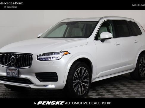 Used 2021 Volvo XC90 T5 Momentum image 1