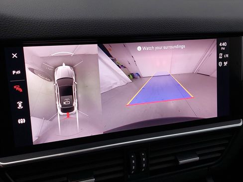 Used 2022 Porsche Cayenne E-Hybrid Coupe image 26