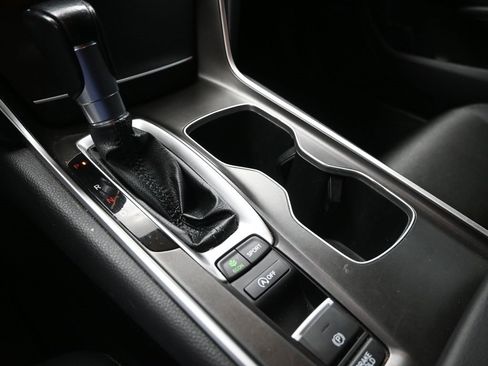 Used 2021 Honda Accord Sport image 29