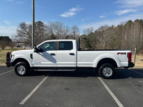 Used 2017 Ford F250 XL w/ Power Equipment Group image 11