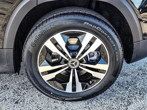 New 2026 Mercedes-Benz GLB 250 4MATIC image 9