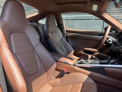 Certified 2021 Porsche 911 Turbo S AWD/4WD image 19