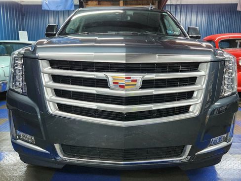 Used 2020 Cadillac Escalade Luxury image 88