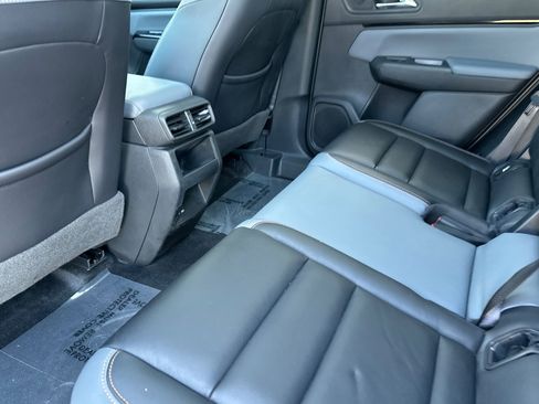 Used 2024 Honda Prologue Touring image 13