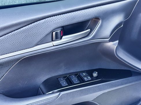 Certified 2025 Toyota Camry XSE image 21