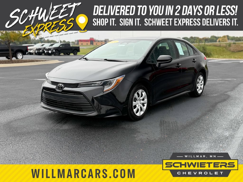 Used 2024 Toyota Corolla LE FWD image 1