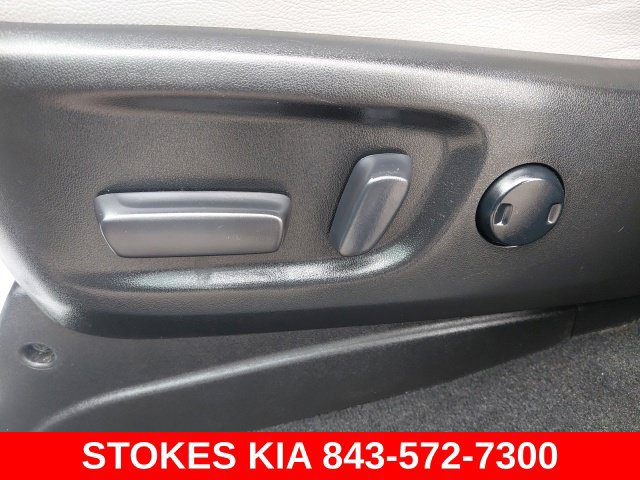 Used 2019 Toyota Sienna Limited Premium AWD/4WD image 18