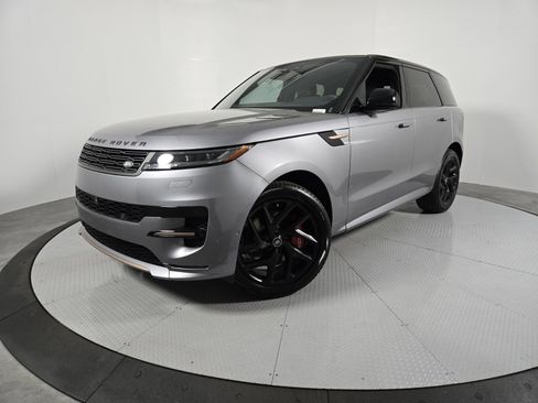 New 2025 Land Rover Range Rover Sport Dynamic SE image 1
