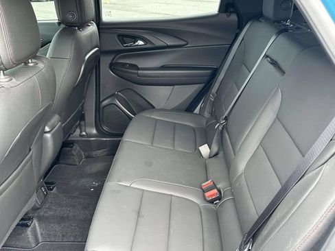 Used 2025 Chevrolet TrailBlazer RS w/ Convenience Package AWD/4WD image 12
