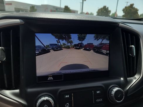 Used 2024 GMC Terrain AT4 AWD/4WD image 26