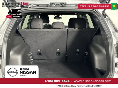 Used 2025 Jeep Compass Sport image 29