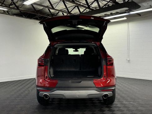 Used 2025 Chevrolet Blazer LT w/ Driver Confidence Package image 28