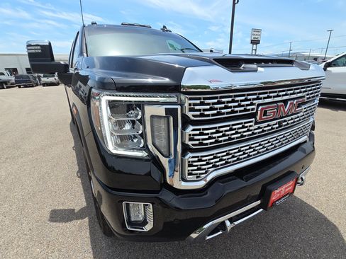 Used 2023 GMC Sierra 2500 Denali w/ Technology Package AWD/4WD image 14